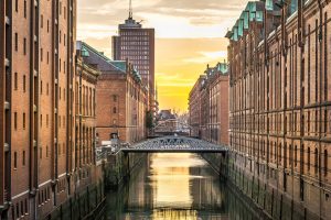 SchnellesBad Deutschland Hamburg: Umbau Wanne zur Dusche, Badmodernisierung vom Bad Fachbetrieb